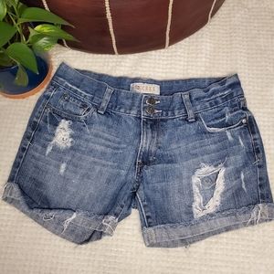 Decree Distressed Shorts